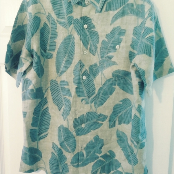 ๐TORI RICHARD NEW TROPICAL SHIRTS๐ - Picture 4 of 7